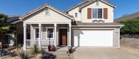 House (4 Bedrooms) | Front of property