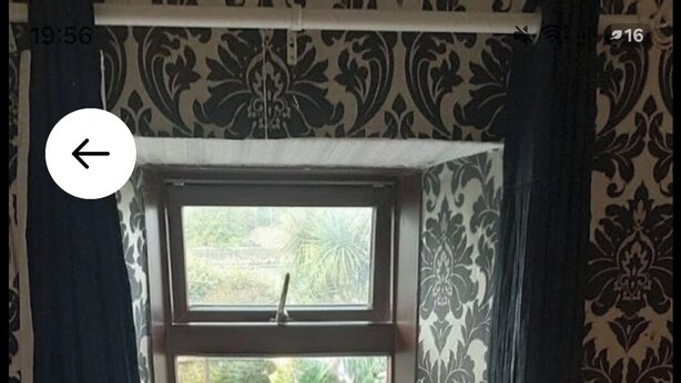 Unclassified image, 1 of 22, button - Cosy 3-bedroom Townhouse With Garden (Wexford)