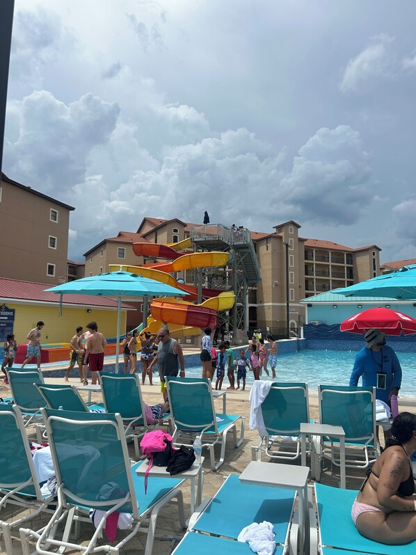 Piscine extérieure