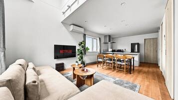 Apartment | Living area