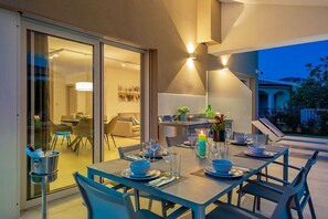 Outdoor dining - Villa Alina (Istria - Poreč) (Poreč)