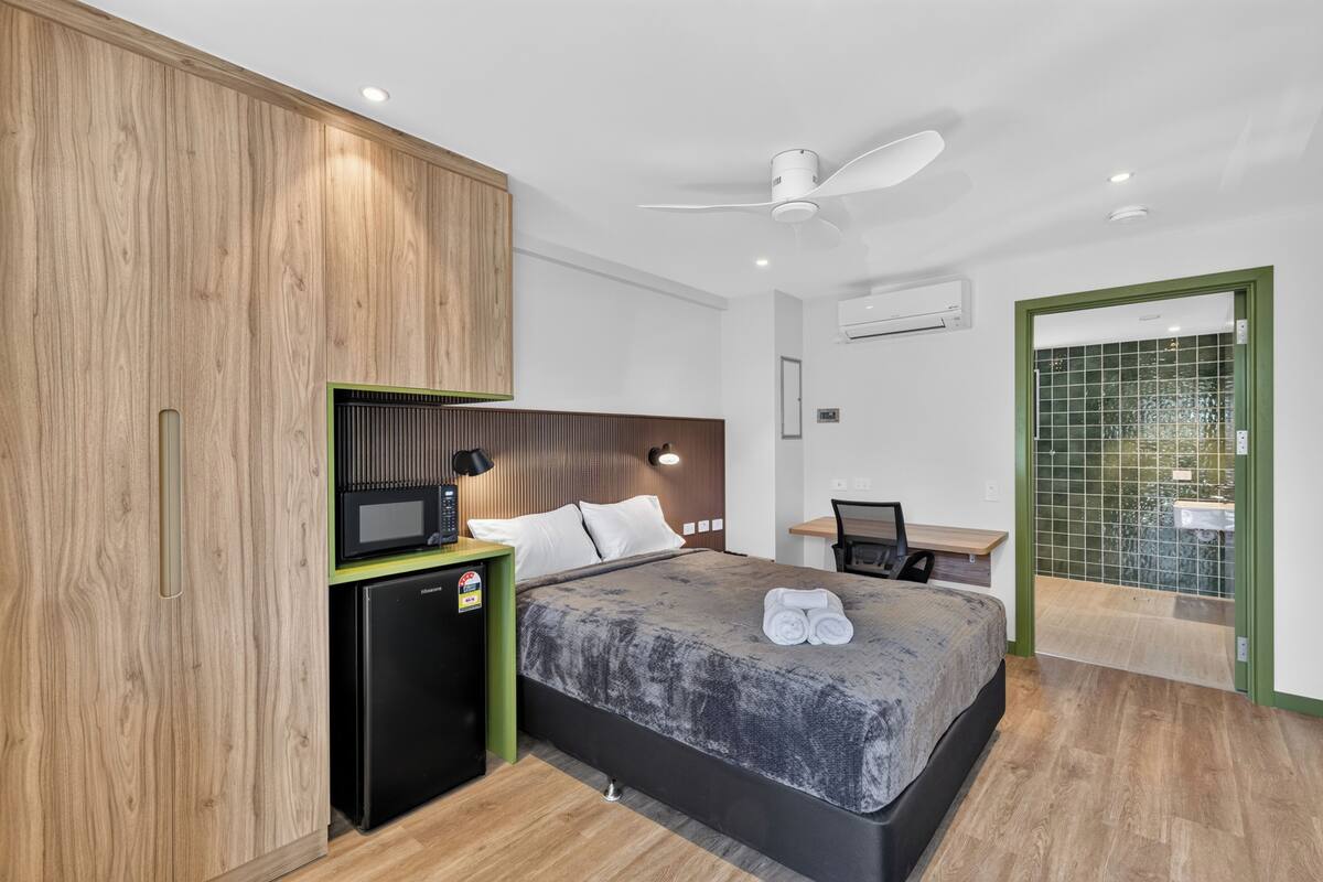 Habitación Confort doble | Escritorio y wifi gratis