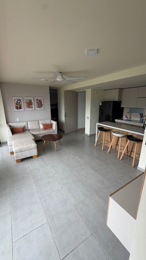 Smart TV - 2-bedroom apartment in charming San Jerónimo with AC and private jacuzzi. (San Jerónimo)