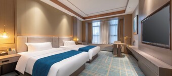 Poltton International Apartments - Yangjiang Donghuicheng Plaza