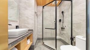 Ảnh chưa phân loại, 3 trong số 26 ảnh, nút