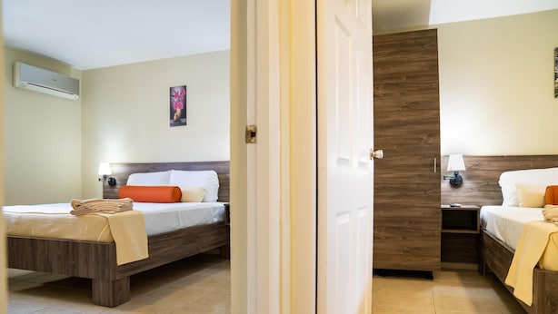 Room - Curacao Savanah Resort (Willemstad)