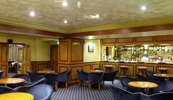 Bar (en la propiedad)