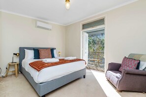 Room - Claireville | Heart Of Wagga Wagga (Wagga Wagga)