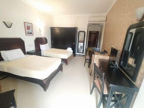 Room - Seaview Hotel (Alexandria)