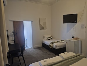 Room - The Freemasons Hotel (Bridgetown)