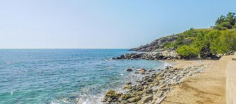 Lovely home in Nicotera Marina with WiFi