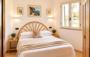 Room - Lovely home in Nicotera Marina with WiFi (Nicotera Marina)
