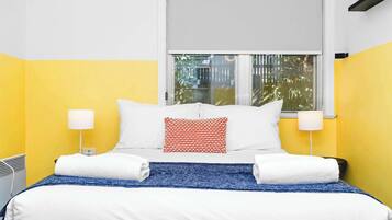 Iron/ironing board, travel cot, WiFi, bed sheets