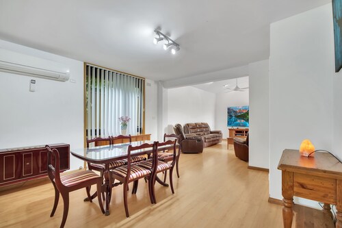 Graceland | 3 Mins to CBD, Ideal for Workers