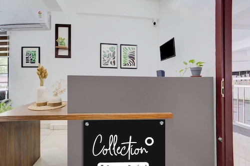 Collection O Valiyavila Junction