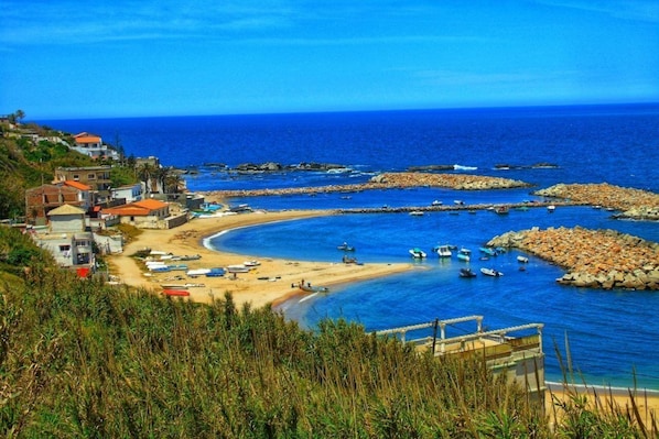 Strand