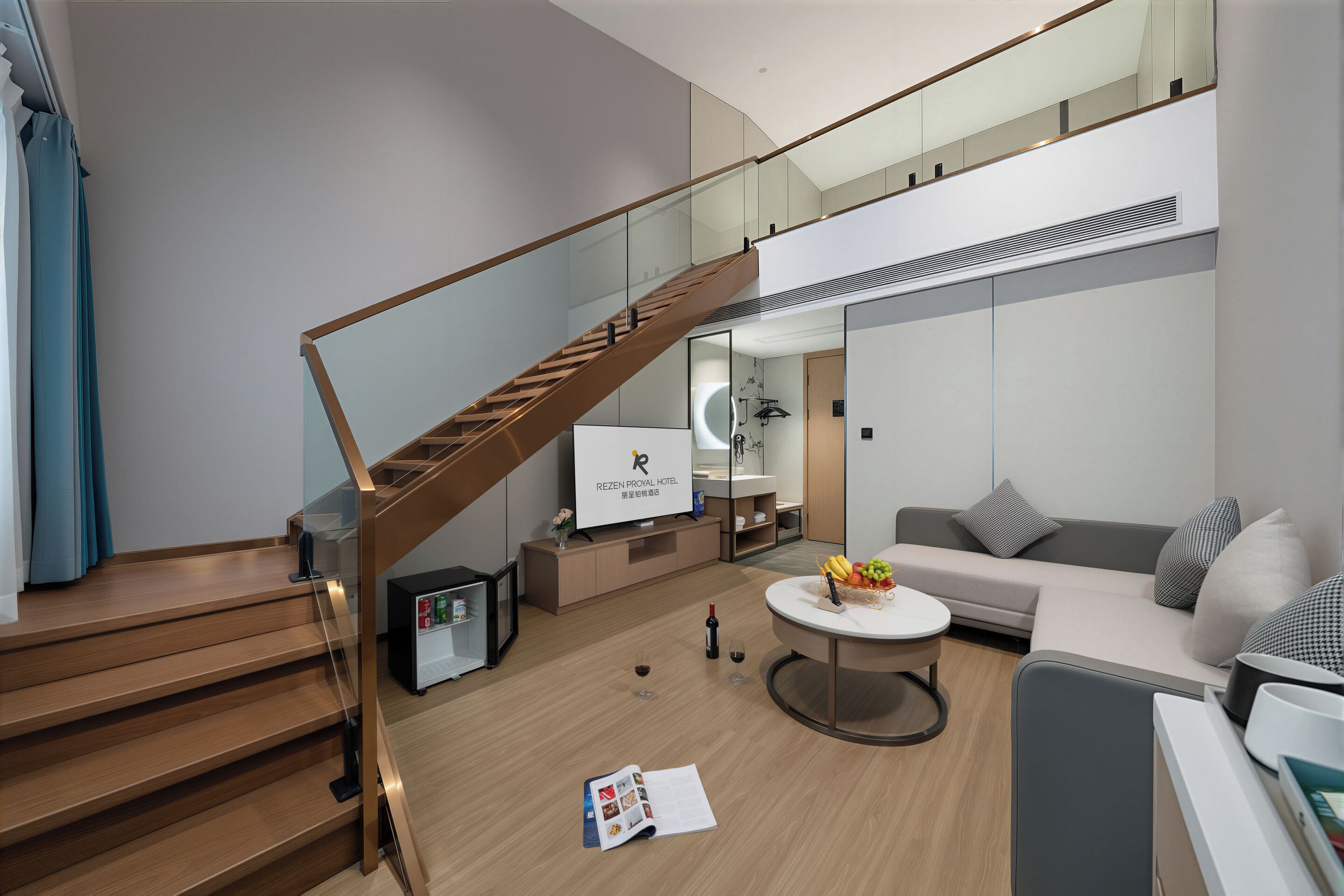Deluxe Loft | Living area
