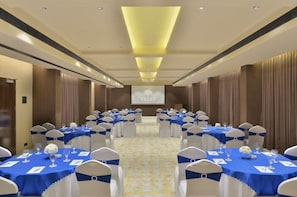 Banquet hall - Urbane By Treat, Daman (Daman)
