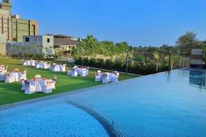 Pool - Urbane By Treat, Daman (Daman)