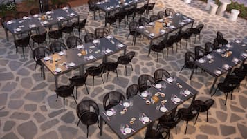 Area banquet outdoor
