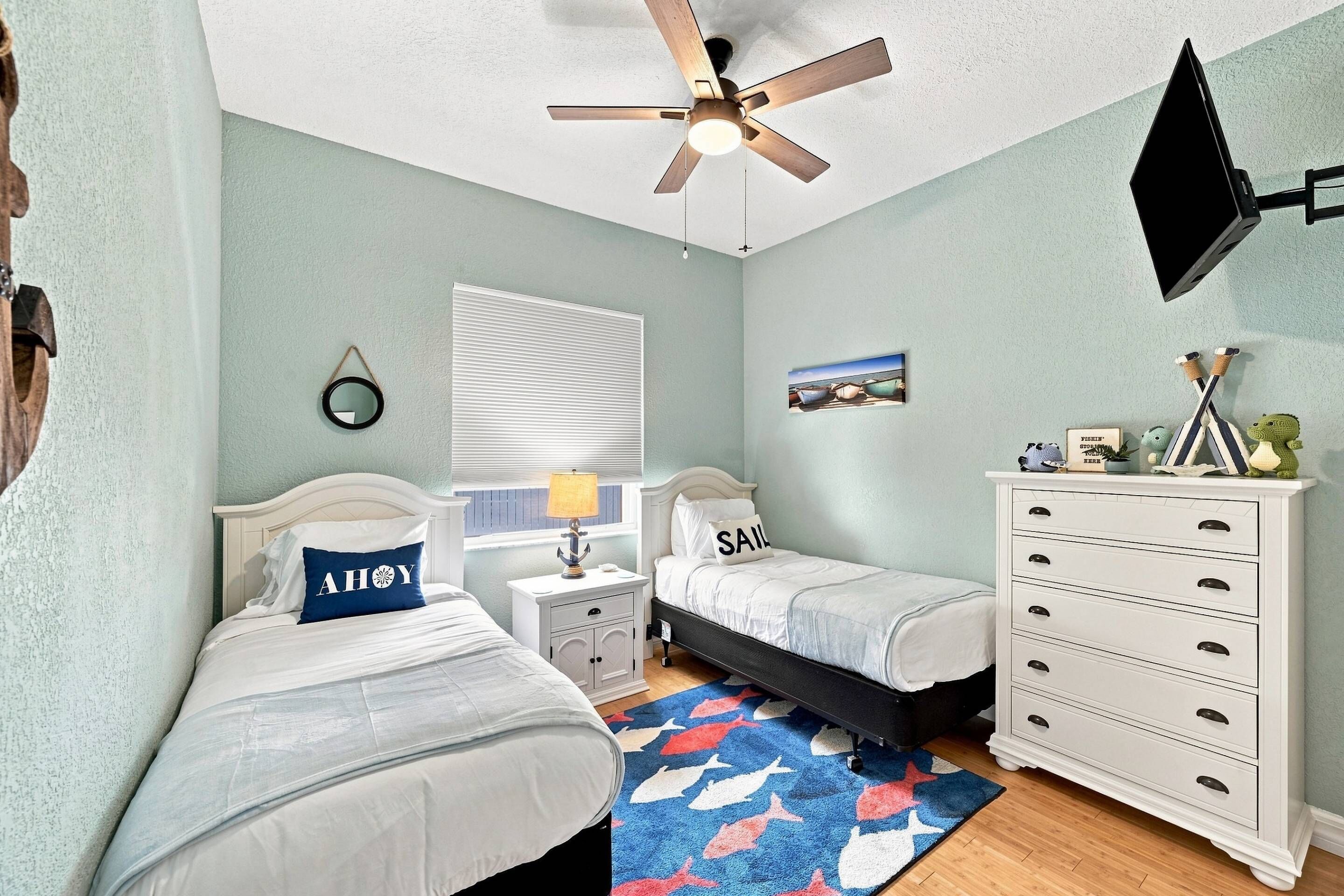 3 habitaciones, escritorio, tabla de planchar con plancha y wifi gratis 