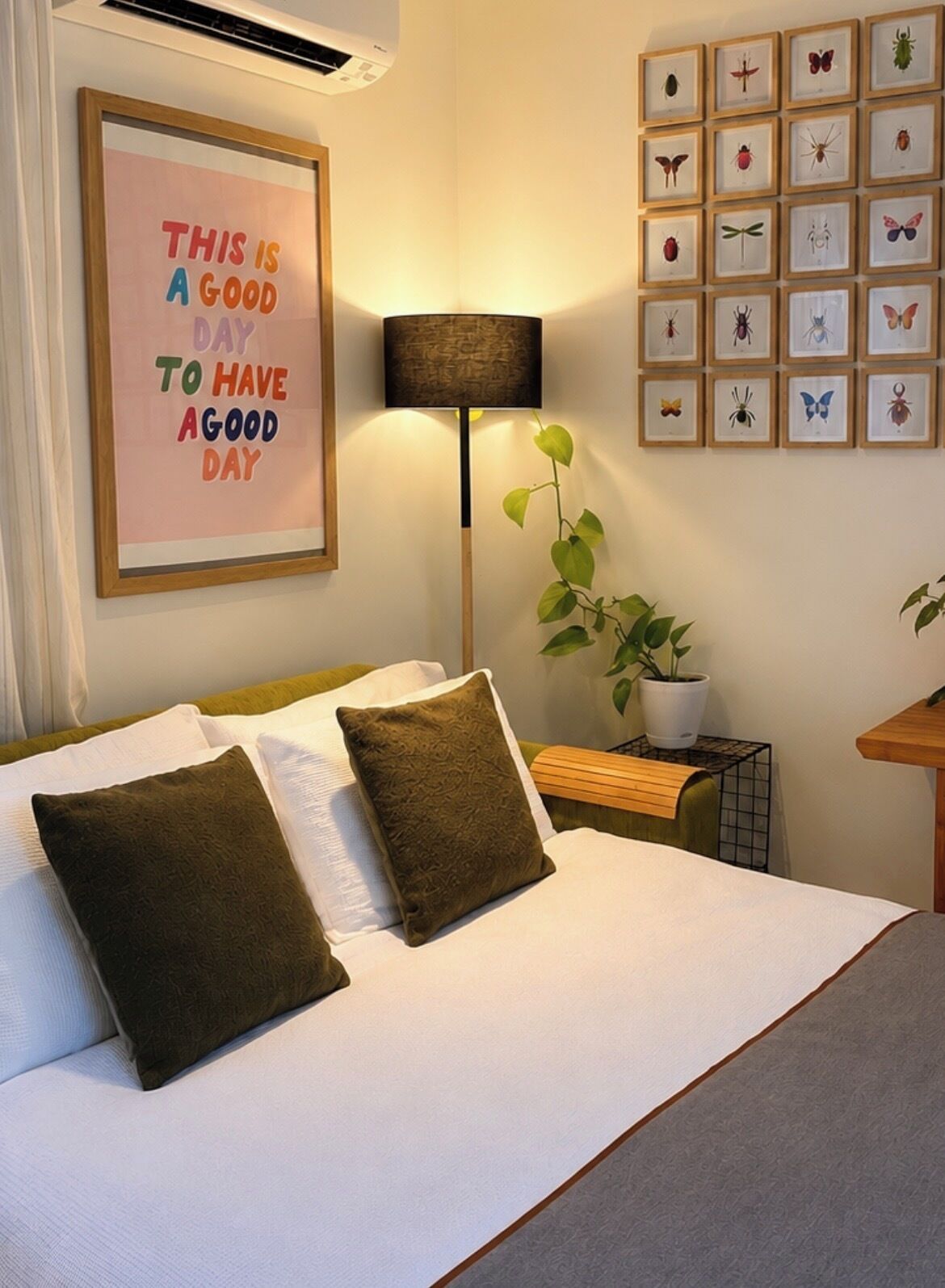 Desk, iron/ironing board, free WiFi, bed sheets