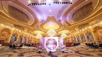 Banquet hall