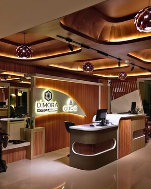 Ảnh chưa phân loại, 3 trong số 19 ảnh, nút