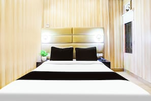Free WiFi - Super OYO Hotel O Vivekanand Marg (Prayagraj)