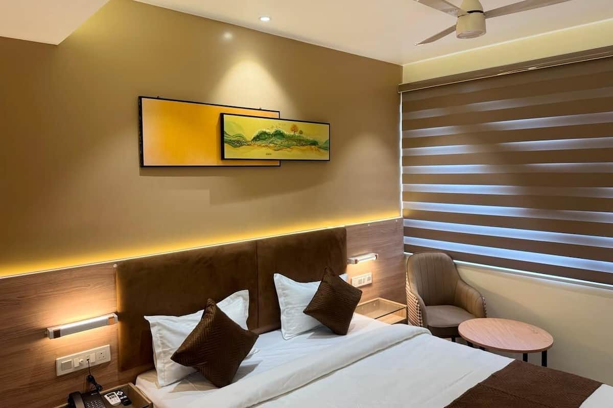 Kamar Double, pemandangan kota | Setrika/meja setrika dan Wi-Fi gratis