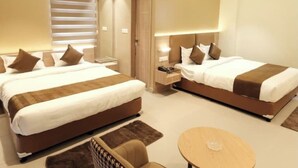 Luxury Quadruple Room - Hotel Camellia Grand (Bhubaneshwar)