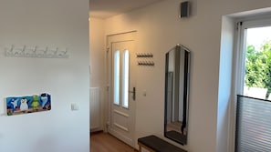 Interior - Vacation Home for 12 People Between Dornumersiel and Bensersiel, Pet-Friendly (Dornum)