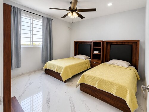2-bedroom house in welcoming Tequila with AC for relaxing stays