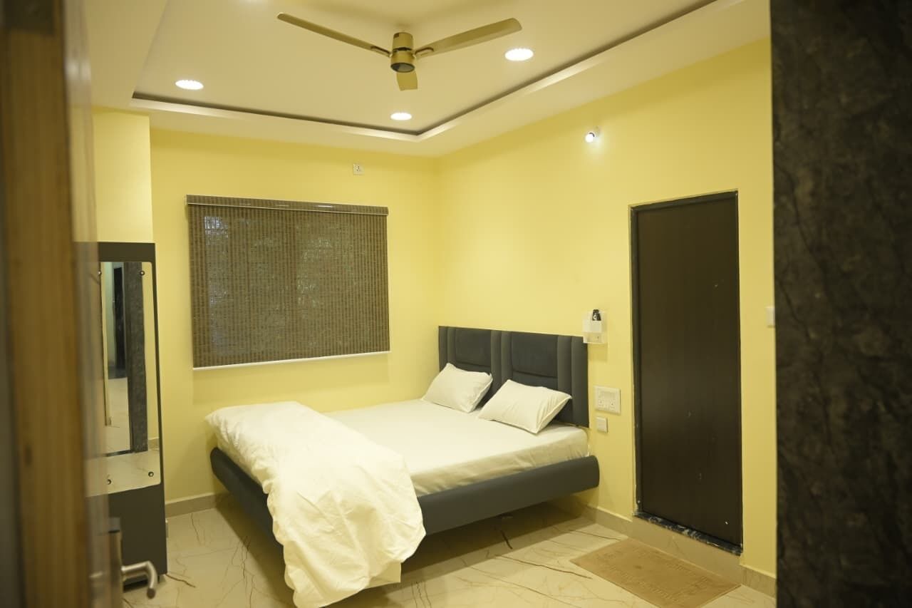 Deluxe Room, City View | WiFi (free)