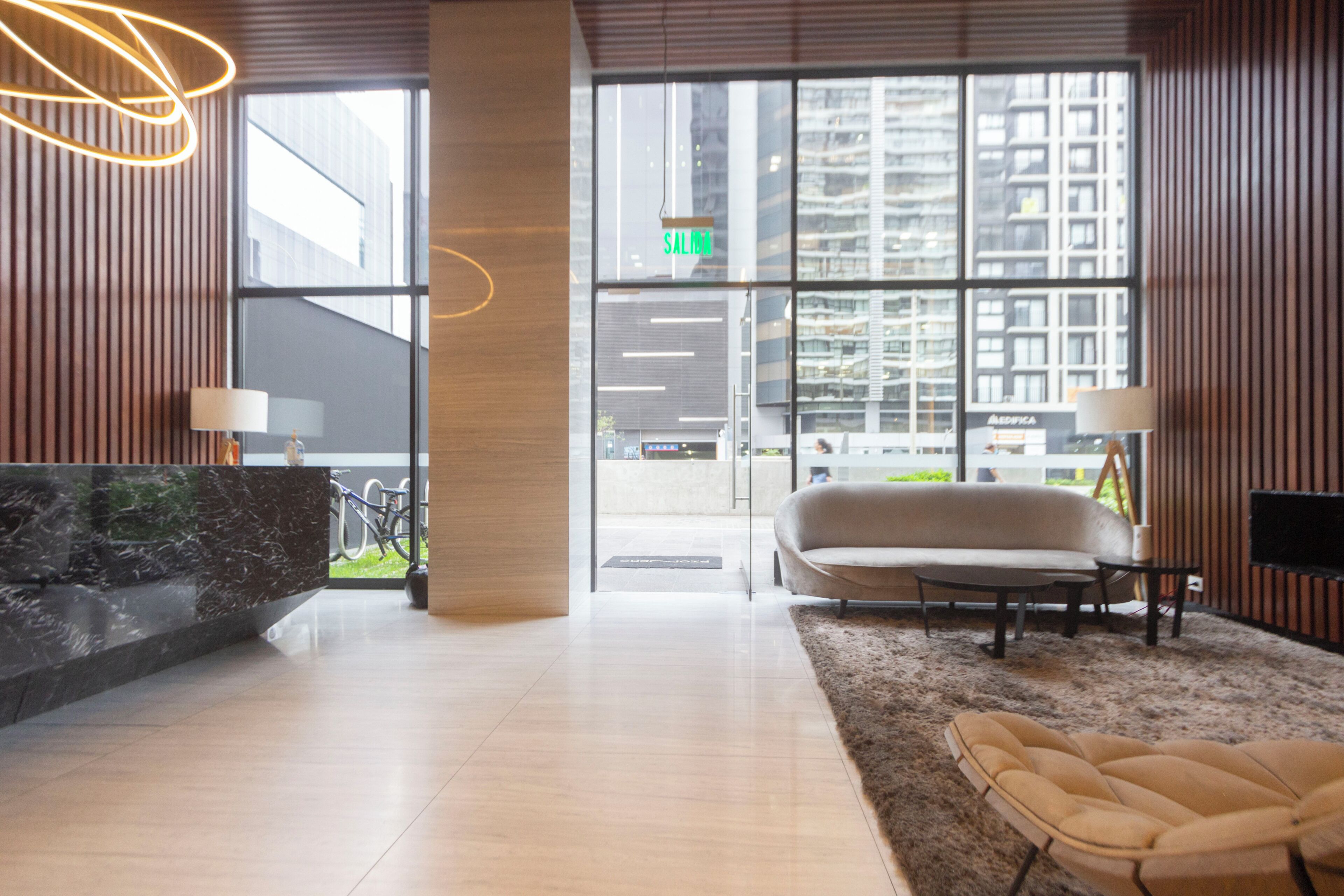 Comfort Apartment, 2 Bedrooms, Executive Level | Lobby