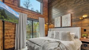 2 Schlafzimmer, Reisekinderbett, WLAN, Bettwäsche