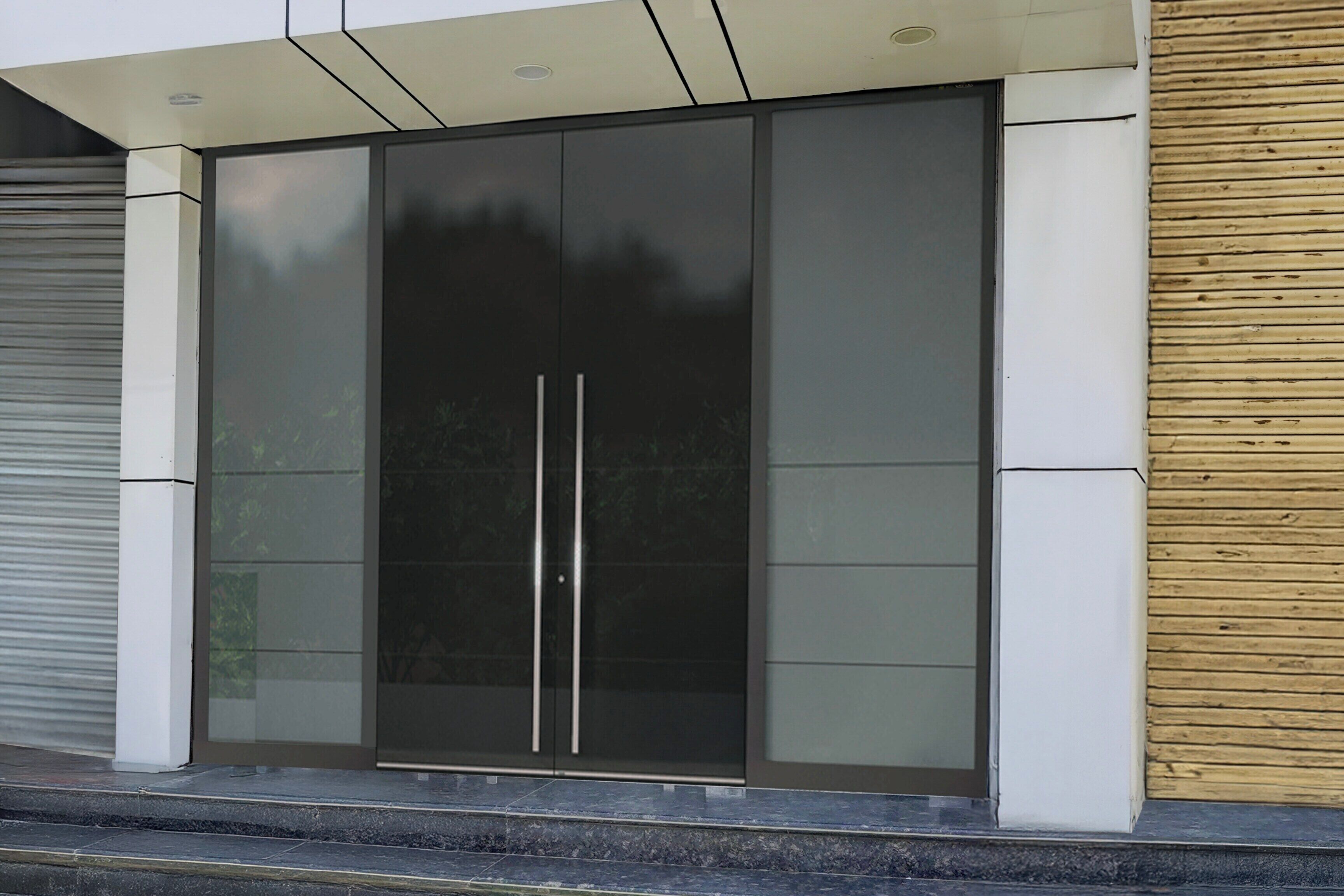 Une façade de bâtiment moderne avec une grande porte vitrée et un panneau en bois sur le côté droit.