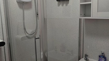 Douche, sèche-cheveux