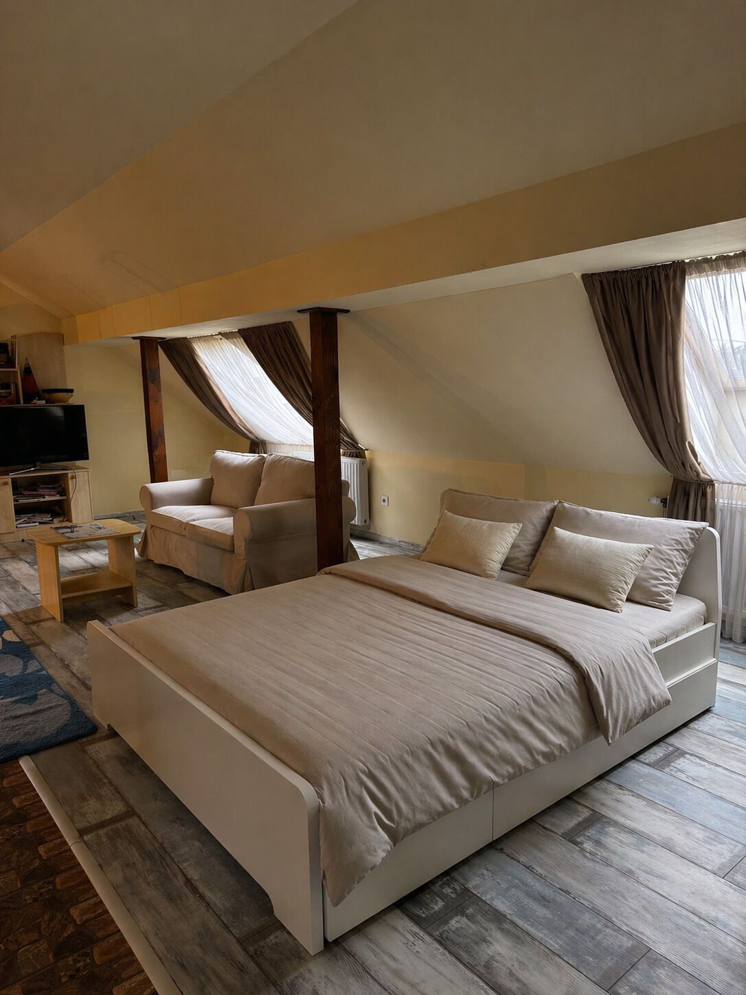 1 bedroom, WiFi, bed sheets