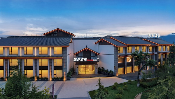 Intercity Hotel Lijiang Dashuiche - Lijiang
