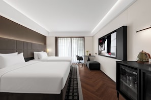 Standard Twin Room, Courtyard View | Down duvets, free minibar, in-room safe, desk - Intercity Hotel Lijiang Dashuiche (Lijiang)