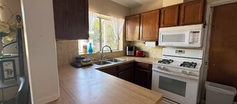 Beautiful 3-bedroom house with big yard