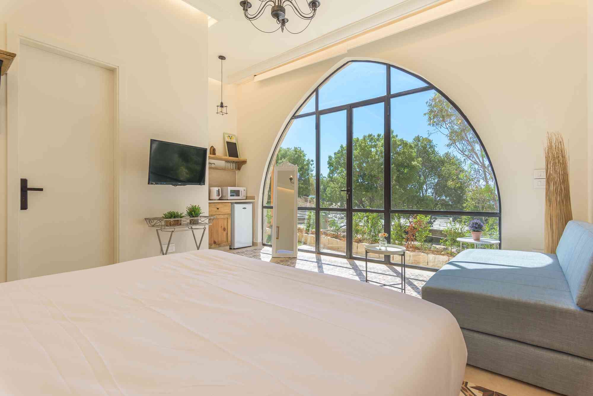 Studio, 1 Double Bed with Sofa bed, Kitchenette, Sea View | Egyptian cotton sheets, premium bedding, blackout drapes, WiFi (free)