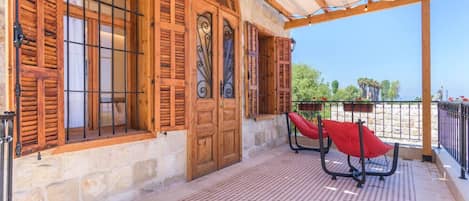 Yod Studio | Terrace/patio