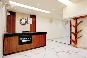 Lobby - Super Townhouse Alwar Formerly Hotel (Alwar)