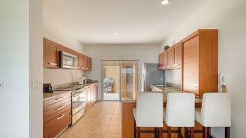 Apartment, 3 Bedrooms, Terrace, Sea View | Private kitchen | Coffee/tea maker, fridge, microwave, oven