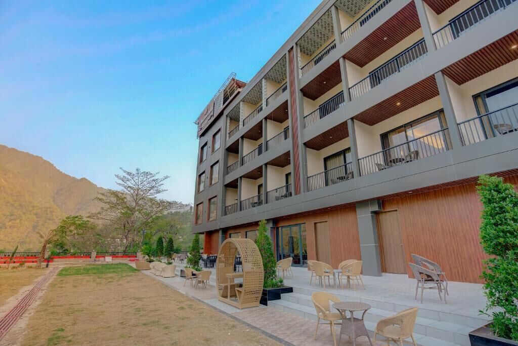 Habitación clásica doble, balcón, vistas al jardín | Exterior