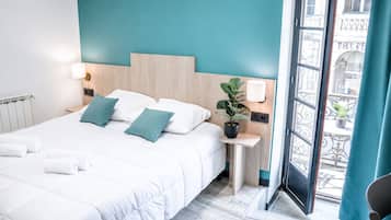 Double Room, Balcony, City View | Premium bedding, desk, free WiFi, bed sheets