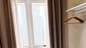 Suite clásica, vistas a la ciudad | Vistas desde la habitación