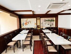 Nhà hàng